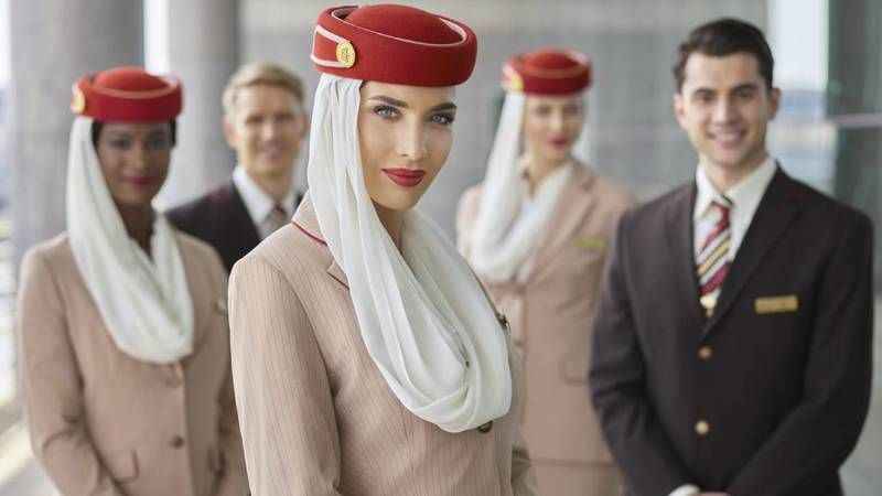 Emirates kabin memuru alıyor
