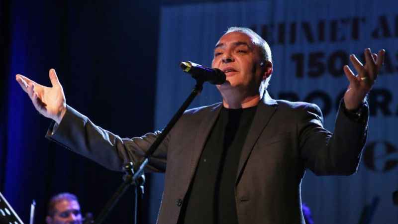 Mehmet Akif Ersoy'u anma programına yoğun ilgi Mehmet Akif Ersoy'u anma programına yoğun ilgi