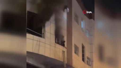 Erbil’de öğrenci yurdunda yangın: 14 ölü Erbil’de öğrenci yurdunda yangın: 14 ölü