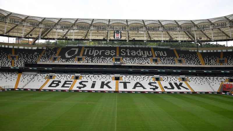 Beşiktaş'a 'bazı tribün bloklarının bloke edilmesi' cezası Beşiktaş'a 'bazı tribün bloklarının bloke edilmesi' cezası