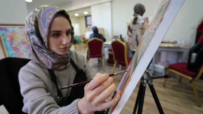 Ressam Cemal Toy'dan yağlı ve sulu boya atölyesi Ressam Cemal Toy'dan yağlı ve sulu boya atölyesi