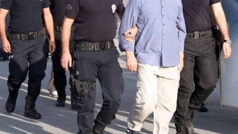 FETÖ’nün esnaf ve hücre evlerine operasyon: 36 gözaltı