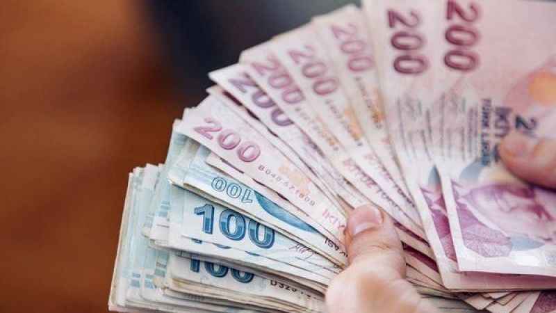 Kamu işçilerinin merakla beklediği o zam...