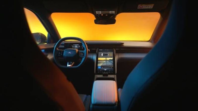 Ford’un ikonik modeli Capri, 40 yıl sonra elektrikli olarak geri dönüyor 