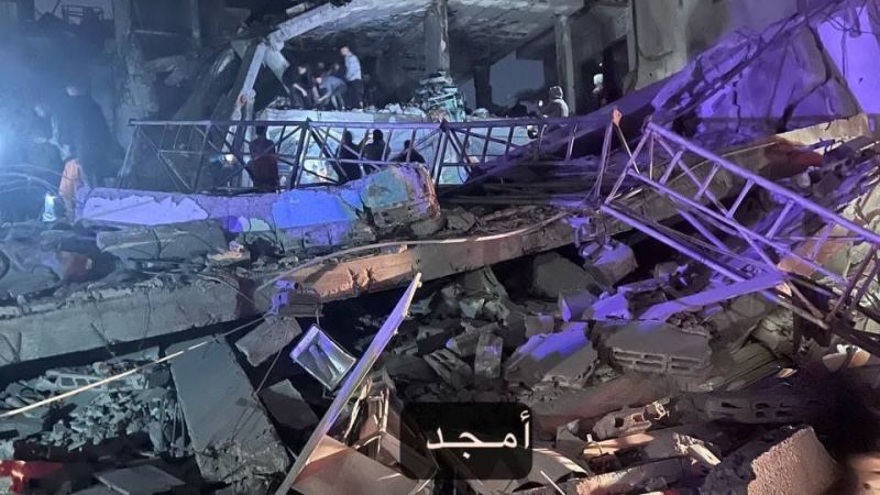 İşgal güçlerinin saldırısında 25 kişi öldü İşgal güçlerinin saldırısında 25 kişi öldü