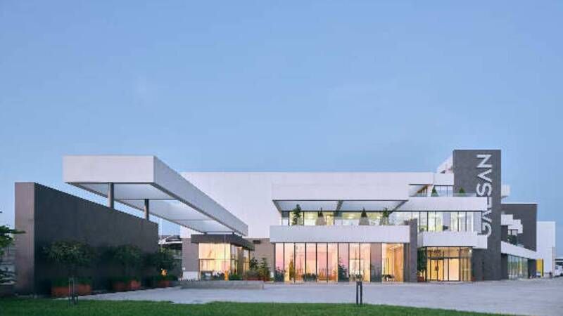 IGLO Architects’ten multifonksiyonel bir endüstri yapısı: Galsan Plastik Fabrikası IGLO Architects’ten multifonksiyonel bir endüstri yapısı: Galsan Plastik Fabrikası