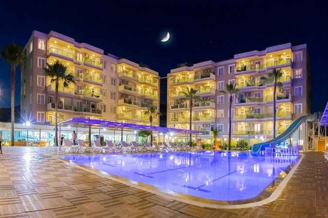 Gazipaşa Grand Akça Hotel yaz sezonunu açıyor Gazipaşa Grand Akça Hotel yaz sezonunu açıyor