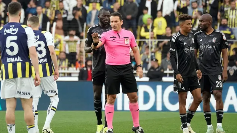 Gözler Beşiktaş – Fenerbahçe derbisinde! Gözler Beşiktaş – Fenerbahçe derbisinde!