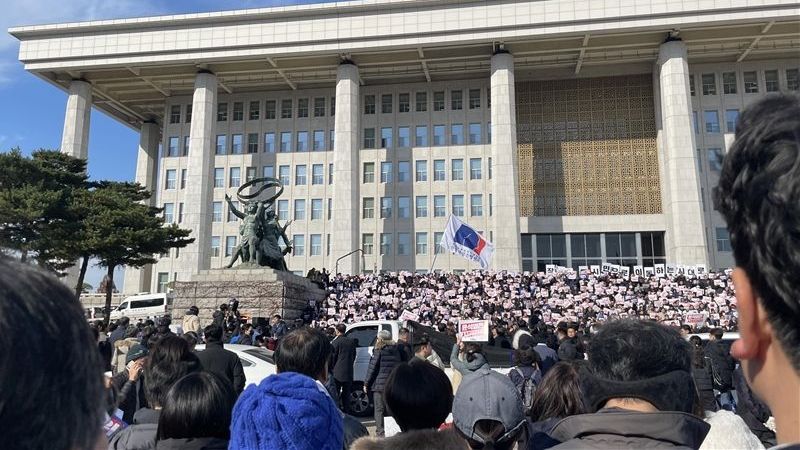 Güney Kore’de Yoon’un azil süreci başladı!
