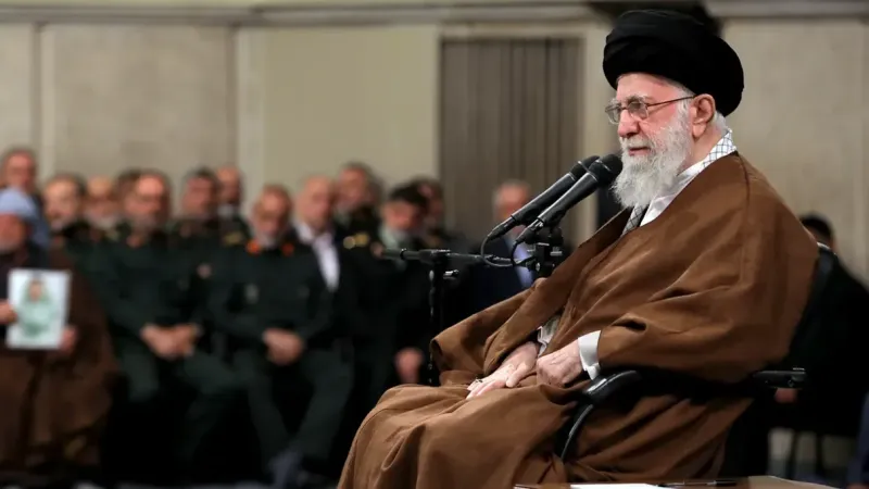 Hamaney ABD konusundaki kısır açıklamalarına yenisini ekledi