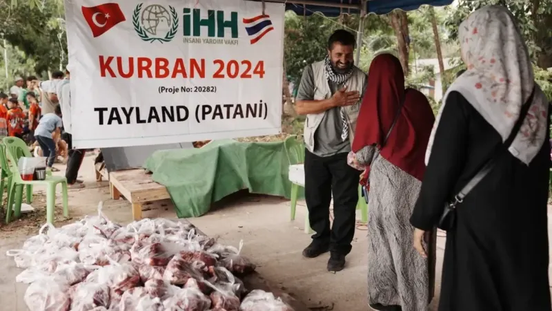 İHH, 66 ülkede ihtiyaç sahiplerine kurban eti dağıttı