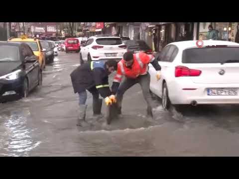 İstanbul’da sağanak yağış etkili oldu