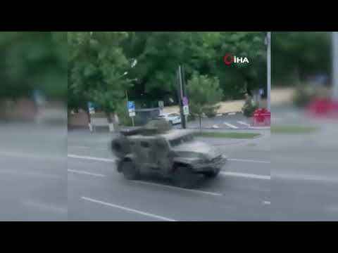 Rostov'da Zırhlı Araç Hareketliliği Sürüyor Rostov'da Zırhlı Araç Hareketliliği Sürüyor