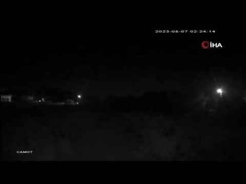 Meteor düştü iddiası: Yalova’dan da gözlemlendi Meteor düştü iddiası: Yalova’dan da gözlemlendi