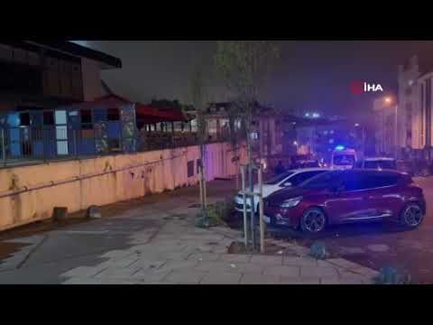 İstanbul’da AVM’de yangın İstanbul’da AVM’de yangın