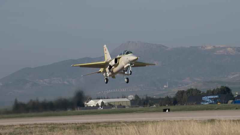 Ve Hürjet de yerli jet motoruyla havalandı Ve Hürjet de yerli jet motoruyla havalandı