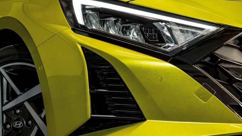 Hyundai yeni i20'nin fotoğraflarını paylaştı Hyundai yeni i20'nin fotoğraflarını paylaştı