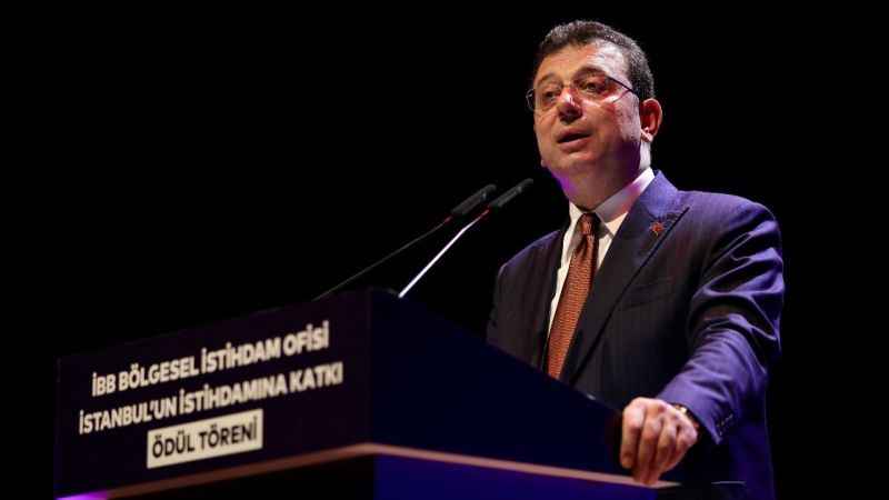 İBB'nin istihdam hamlesi: 170 bin kişi özel sektörde iş buldu! İBB'nin istihdam hamlesi: 170 bin kişi özel sektörde iş buldu!