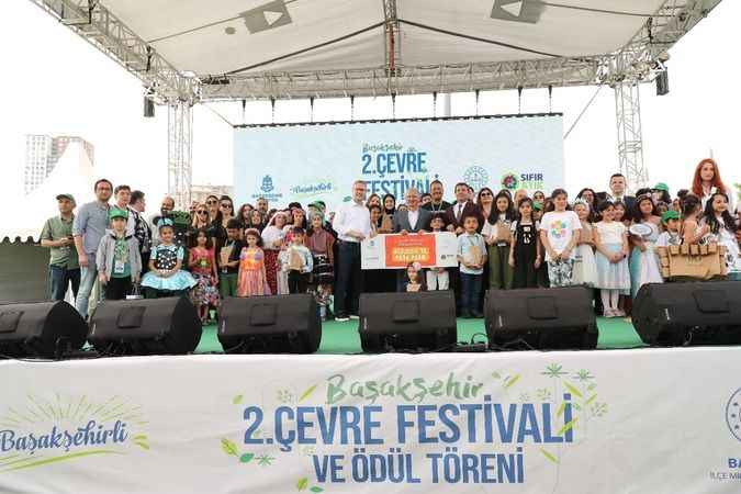Başakşehir ‘Çevre Festivali’ ile geri dönüşümün lokomotifi oldu Başakşehir ‘Çevre Festivali’ ile geri dönüşümün lokomotifi oldu