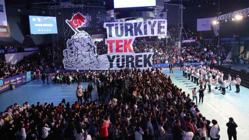 İstanbul Gençlik Oyunları’nda final şöleni İstanbul Gençlik Oyunları’nda final şöleni