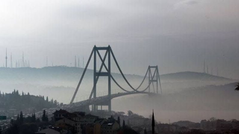 İstanbul Boğazı’nda sis etkili oldu İstanbul Boğazı’nda sis etkili oldu