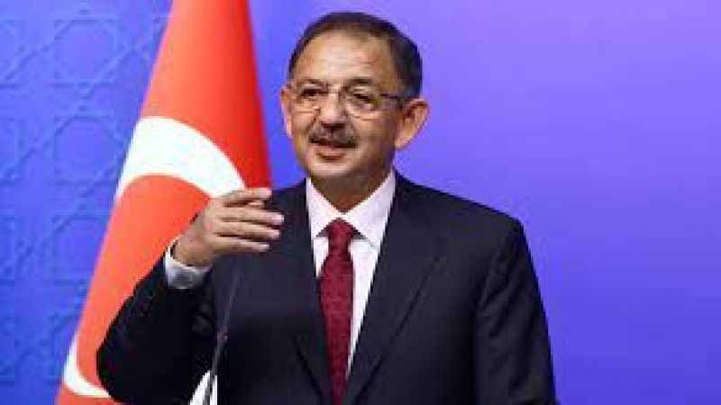 Bakan Özhaseki: "Camiler bizim en özel anlarımızı paylaştığımız yerler, huzur bulduğumuz yerler"