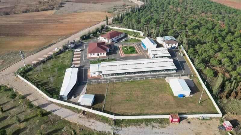 İnegöl’de kitap tutkunlarına "Nöbetçi Kitaphane"