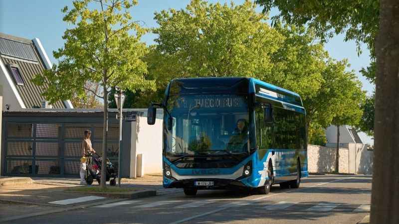 IVECO BUS'tan Milano'ya 153 adet elektrikli otobüs