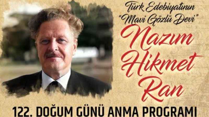 Nazım Hikmet, İzmit'te şiirleriyle anılıyor