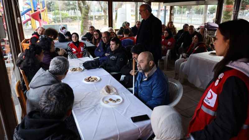 İzmit'te Beyaz Baston Görme Engellilerin renkli buluşması İzmit'te Beyaz Baston Görme Engellilerin renkli buluşması