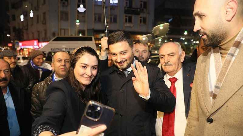 Başkan Öztekin, Kağıthane'de yeniden başkan adayı