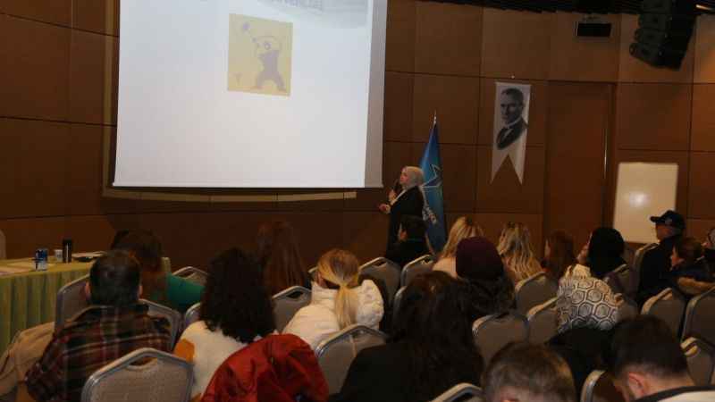 Küçükçekmece Belediyesi'nde İş Sağlığı ve Güvenliği eğitimi Küçükçekmece Belediyesi'nde İş Sağlığı ve Güvenliği eğitimi