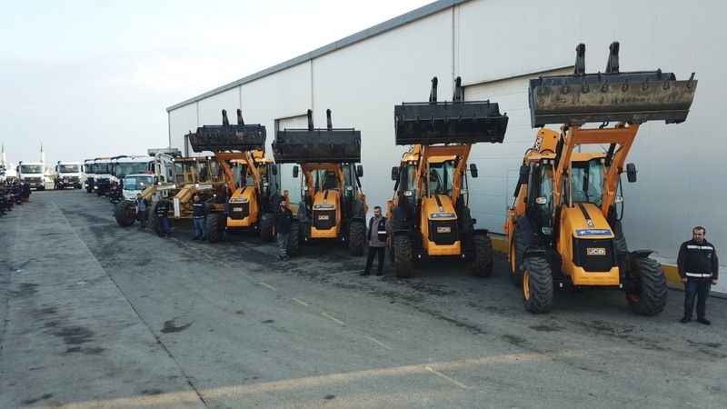 Küçükçekmece Belediyesi karla mücadeleye hazır