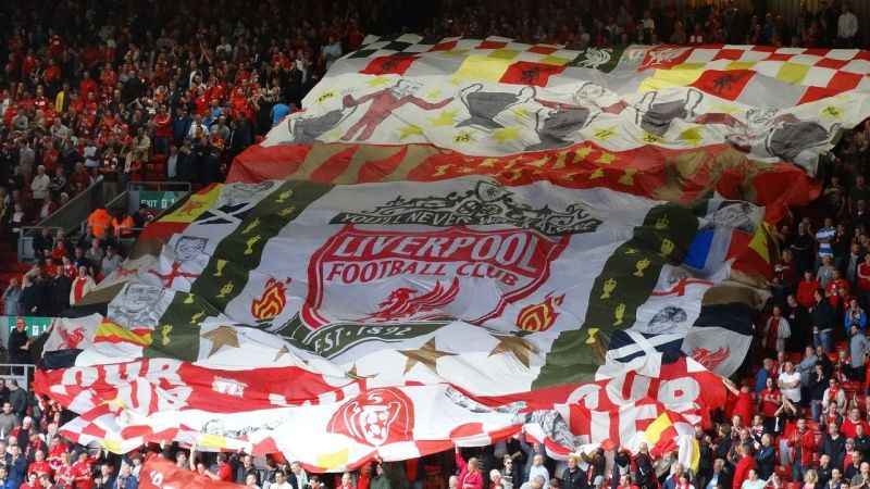 Liverpool, Premier Lig'de liderlik koltuğuna oturdu Liverpool, Premier Lig'de liderlik koltuğuna oturdu