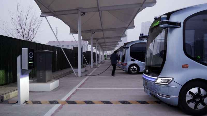 Çin’de elektrikli araçlar için ‘kablosuz’ şarj istasyonu açıldı