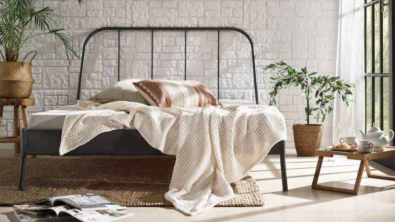 15. Ulusal Mobilya Tasarım Yarışması'nda bine yakın başvuru vitrine çıkıyor 15. Ulusal Mobilya Tasarım Yarışması'nda bine yakın başvuru vitrine çıkıyor