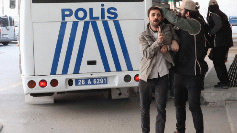 Yeşil Sol Partili Müslüm Koyun tutuklandı Yeşil Sol Partili Müslüm Koyun tutuklandı