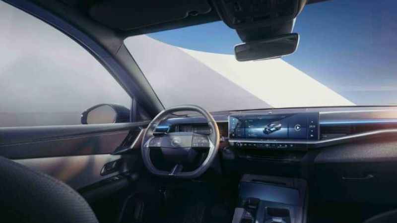 Opel, yeni Grandland ile büyük oynuyor