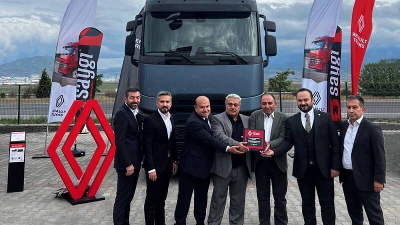 Özbabacan, Renault Trucks ile tek markalı filosunu geliştiriyor