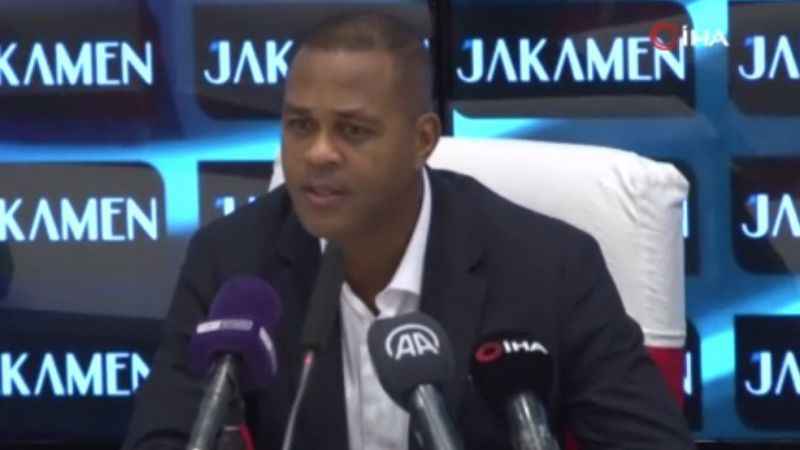 Patrick Kluivert: Takım olarak istediğimizi sahaya yansıtamadık