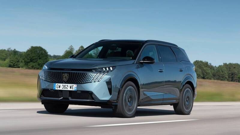 Peugeot’nun 7 koltuklu SUV’u Yeni 5008 yılın son çeyreğinde Türkiye’de