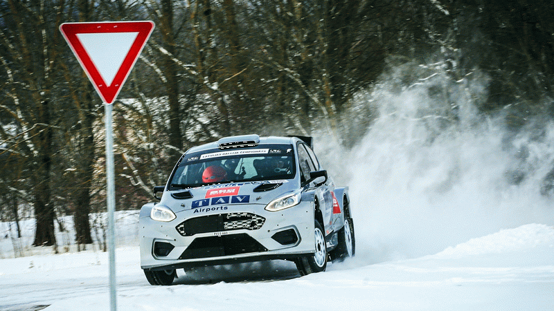 Ralli sezonu kristal karlar diyarında açılıyor