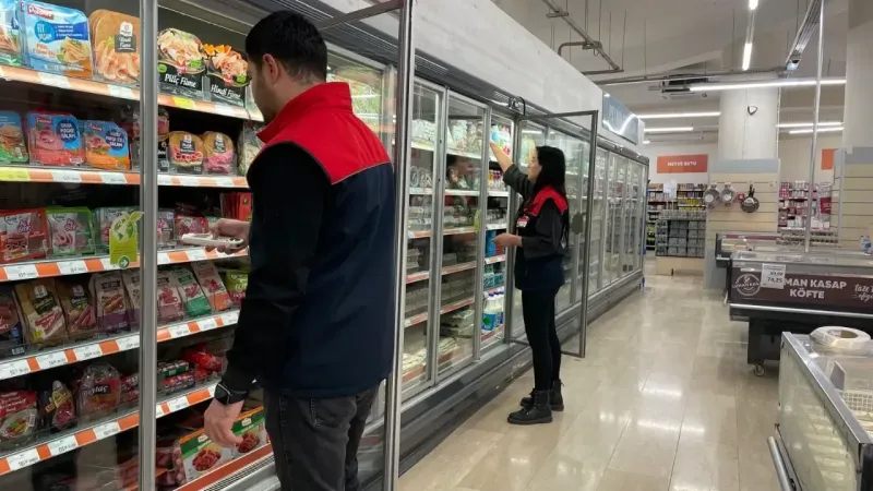 Şırnak’taki zincir marketlerde denetim yapıldı