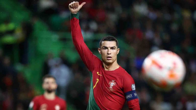 Cristiano Ronaldo’dan yeni dünya rekoru Cristiano Ronaldo’dan yeni dünya rekoru