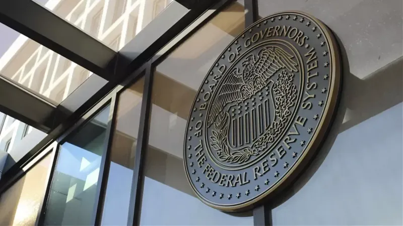 Sabit başlamıştı indirimle yılı kapattı