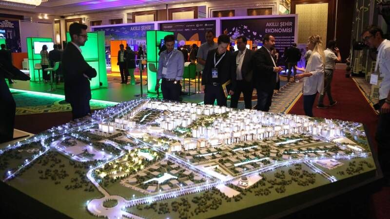 Akıllı ve Dirençli Kentler Zirvesi'nde şehirlerin geleceği değerlendirilecek