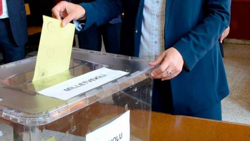 Seçmen sandık bilgileri e-Devlet'ten ilan edildi