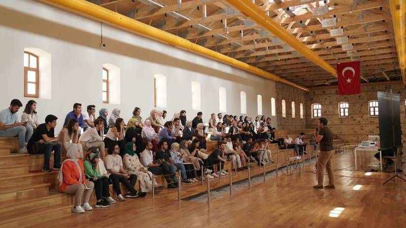 SANKO Holding’den afete dirençli şehirler için tasarım kültürüne destek SANKO Holding’den afete dirençli şehirler için tasarım kültürüne destek