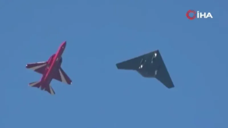 ANKA III, HÜRJET ile kol uçuşu gerçekleştirdi ANKA III, HÜRJET ile kol uçuşu gerçekleştirdi