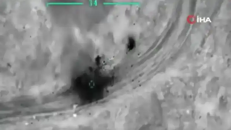 MSB: 15 PKK’lı ve 4 YPG’li terörist öldürüldü MSB: 15 PKK’lı ve 4 YPG’li terörist öldürüldü